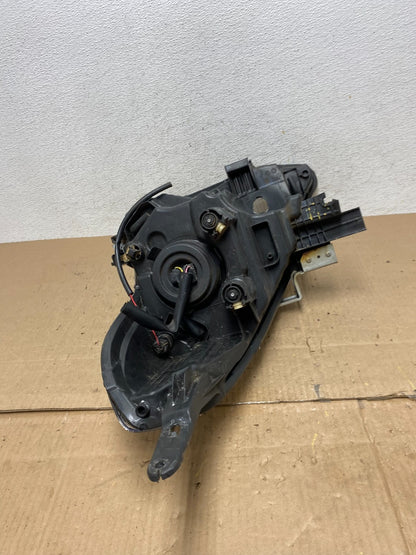 2015 to 2019 Nissan Versa Headlight Right Passenger RH Side DEPO AE6549 DW6