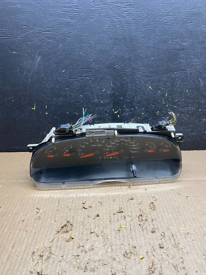 2004 to 2008 Ford E150 E250 Speedometer Cluster Gauge v1669 DG0