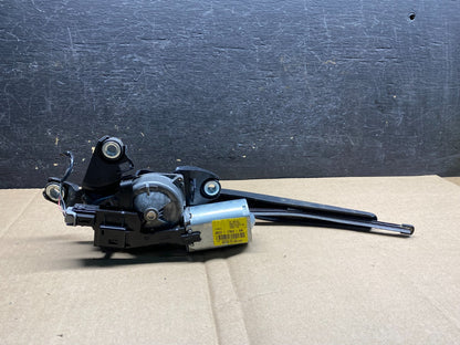 2011 to 2019 Ford Explorer Rear Windshield Wiper Motor AJ0017 DW5