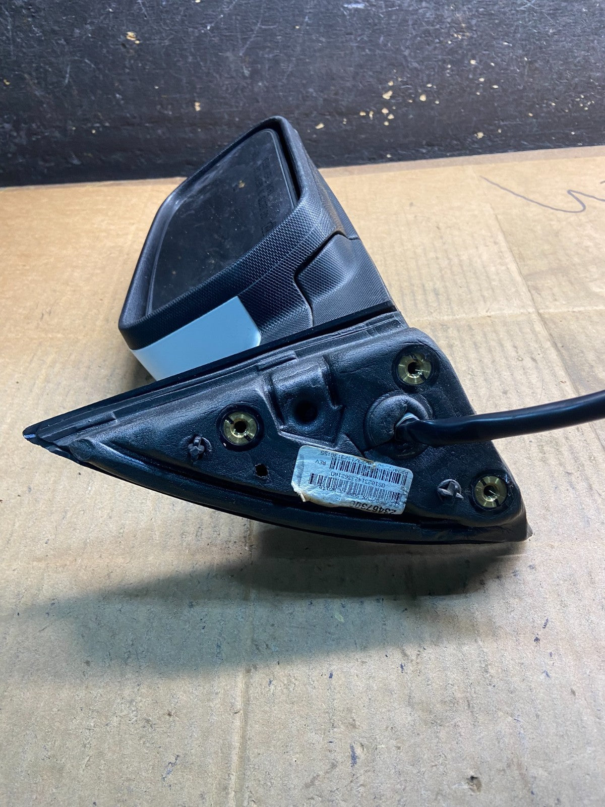 2010 to 2015 GMC Terrain Right Passenger Chrome Door Mirror OEM Y3951 MS4