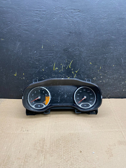 2015 2017 Jeep Renegade Speedometer Instrument Cluster Gauges OEM Y9981 DG0