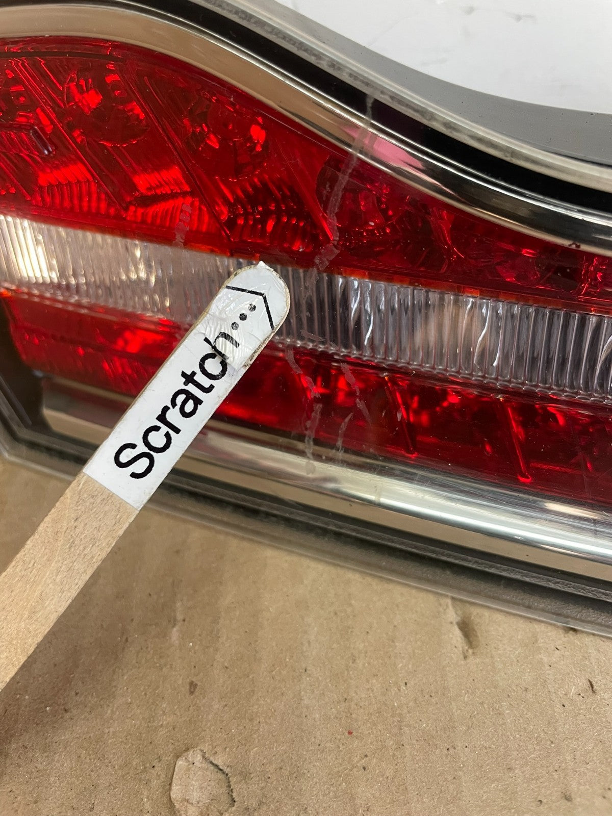 2013-2019 Lincoln MKZ Rear Center Trunk Tailgate Tail Light ag7712 DG3