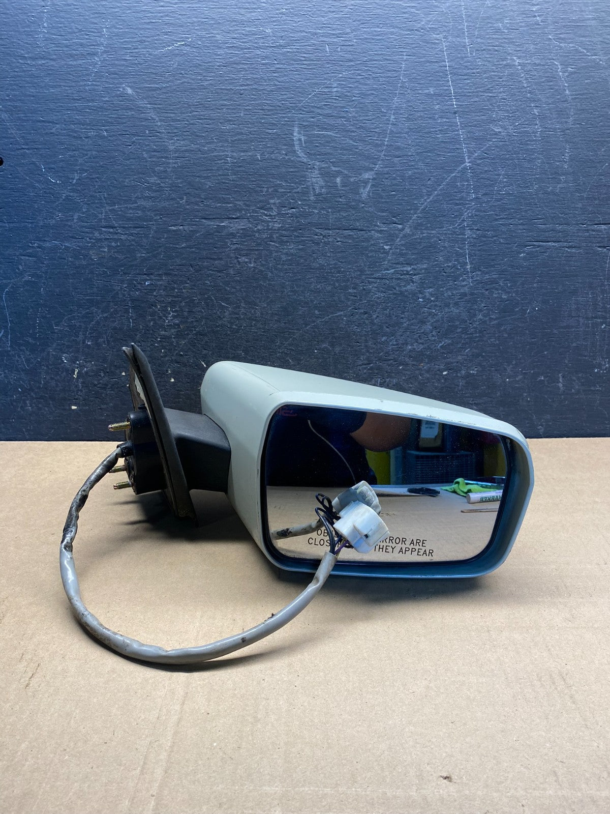 2004-2012 Mitsubishi Galant Right passenger RH View Door Mirror AG1916 MS9