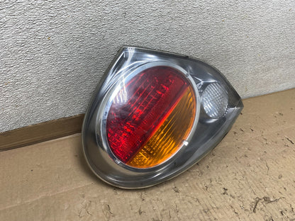 2002 2003 Nissan Maxima Left Driver Lh Side Tail Light U3157 DW2