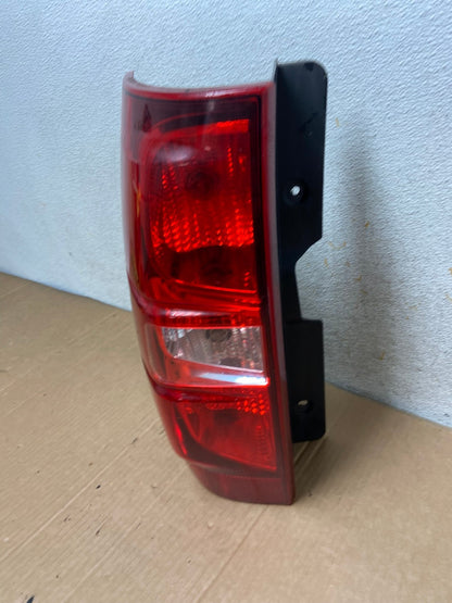 2008-2014 Chevrolet Tahoe Suburban Driver Lh Left Side Tail Light AI8401 LK1