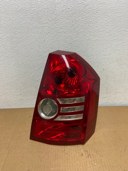 2008 2009 2010 Chrysler 300 Right Passenger RH Side Tail Light AD0755 LK0