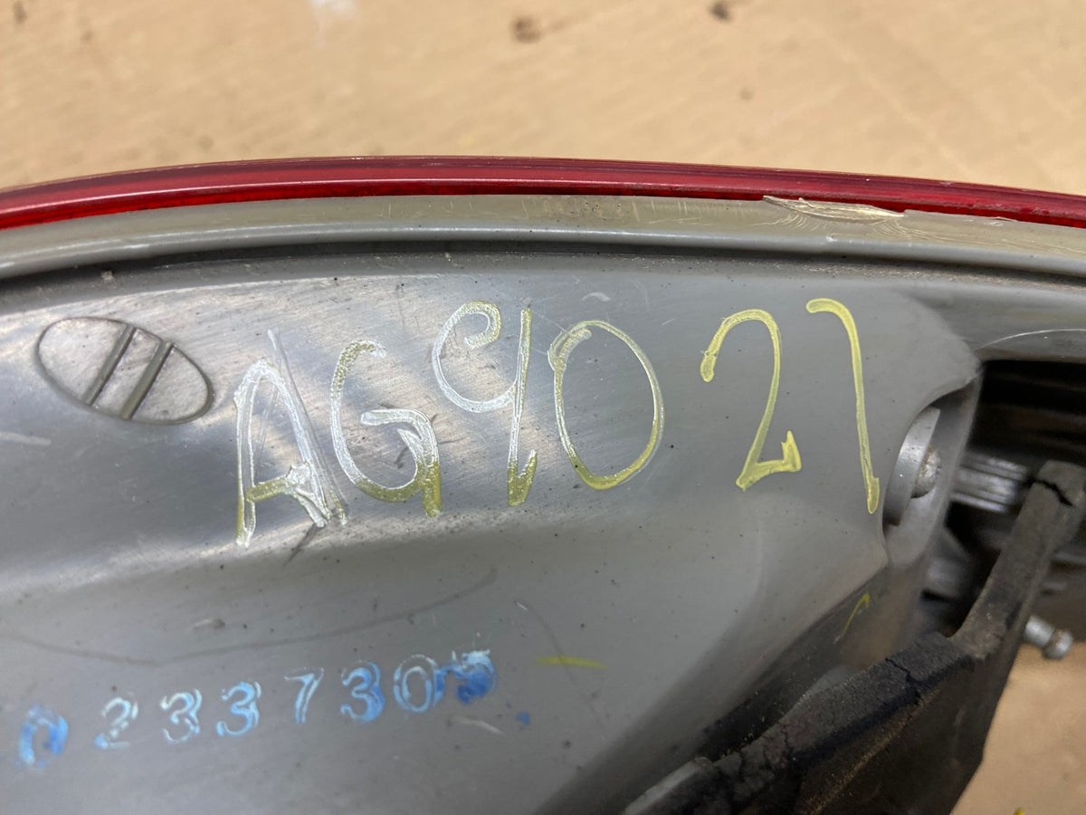 2009 to 2010 Toyota Corolla Left Driver Lh Side Tail Light AG9021 LK7