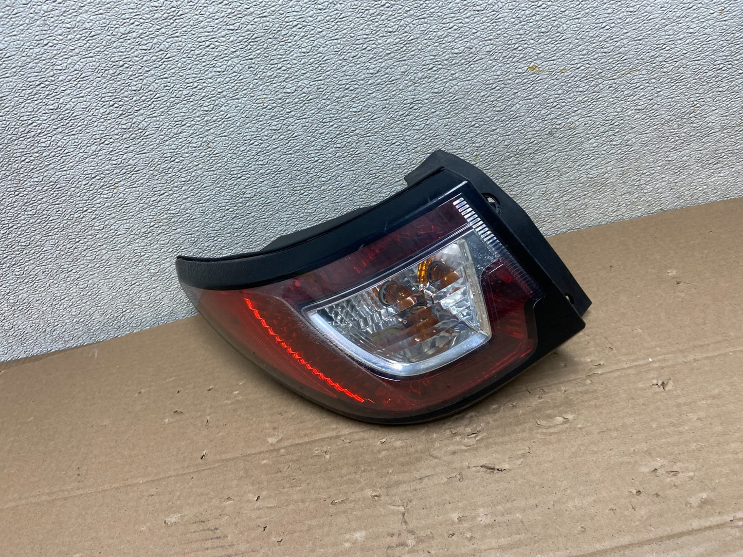 2013 to 2017 Chevrolet Traverse Left Driver LH Side Tail Light Oem AB1368 LK0