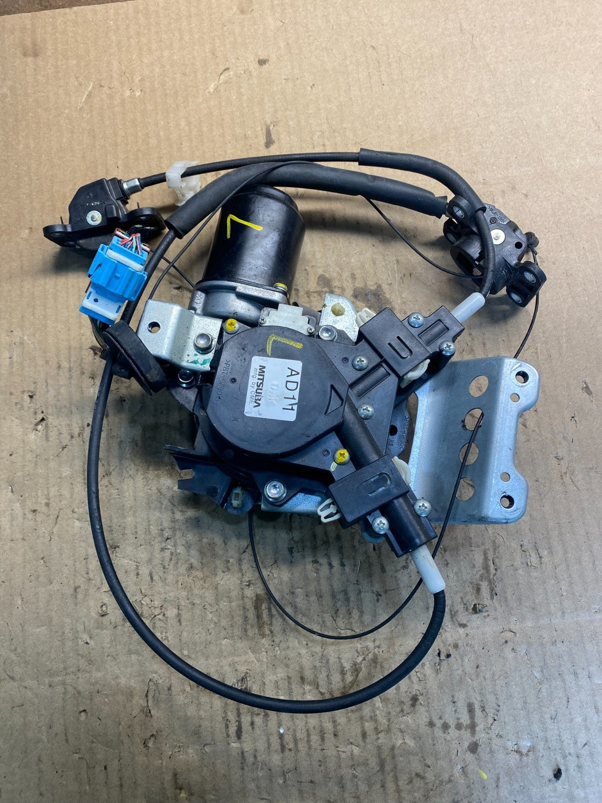 2005 - 2010 Honda Odyssey Rear Left Sliding Door Lock Actuator Motor z4789 DG5