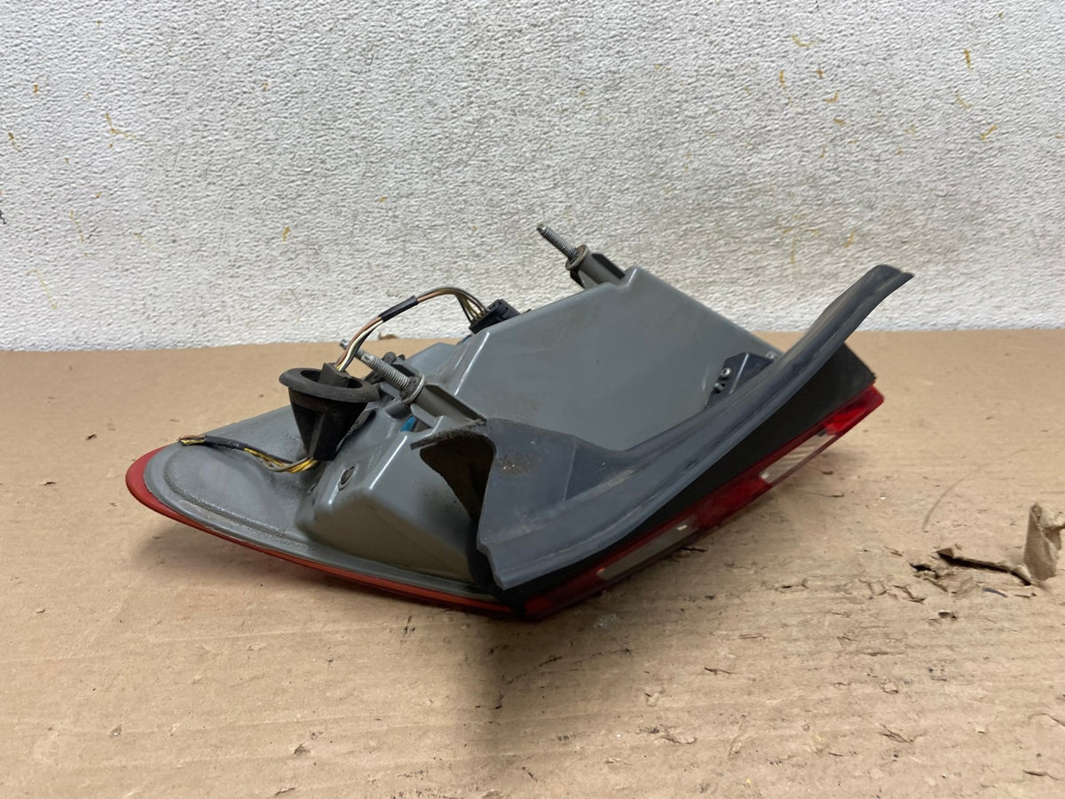 2013-2019 Ford Taurus LED Left Driver LH Side Tail Light AI1105 LK5