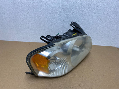 2005 - 2006 Mazda Tribute Right Passenger Rh Headlight Oem AC1087 DW2