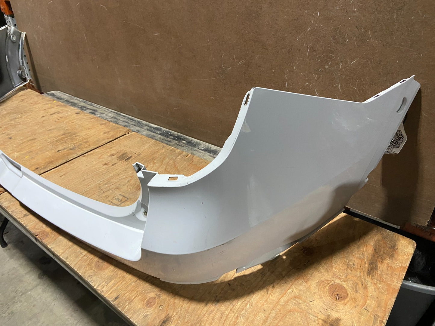 2020 to 2023 Ford Explorer Police Interceptor Rear Upper Bumper Cover X8212 PS3