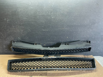 2007 to 2014 Chevrolet Avalanche Front Upper Lower Set Grill Grille N5625 PS0