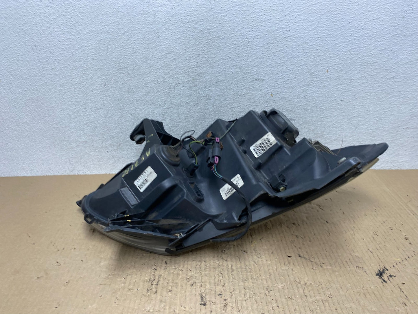 2008-2012 Buick Enclave Left Driver Headlight Xenon Hid One Ballast AF7112 DW12