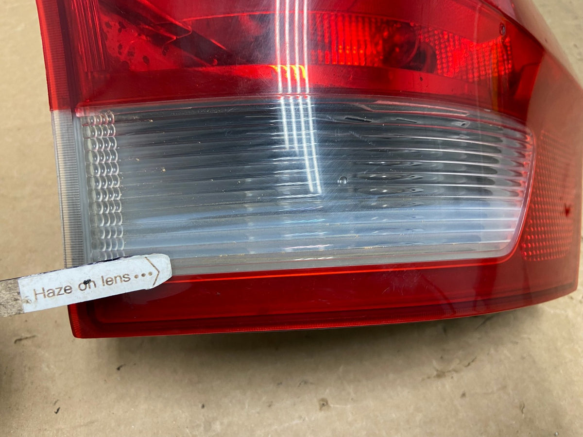 2011-2013 Jeep Grand Cherokee Right Passenger Side Rh Tail Light AH8484 LK3