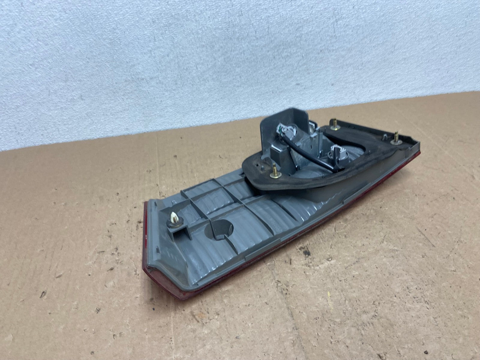 2005 Honda Accord Sedan Right Passenger Inner Tail Light AC6033 LK4