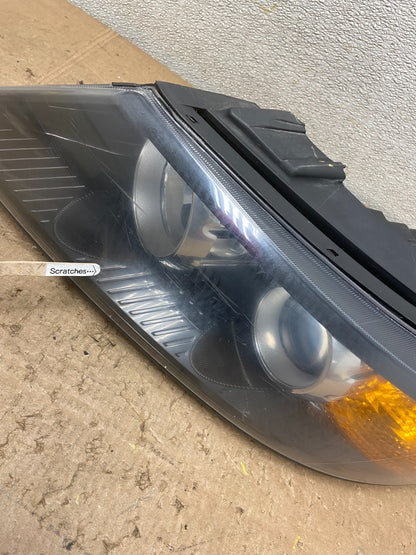2011 to 2013 Kia Sorento Left Driver LH Side Headlight Halogen Oem Y8219 DW3