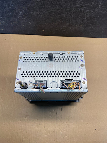 Ford 6 CD Radio Audio AM/FM Receiver AG1812 DG5