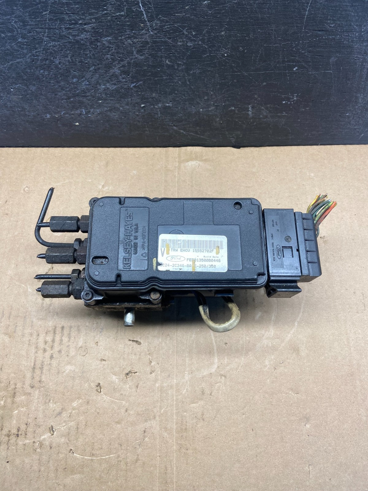 2006 2007 Ford E250 E350 Econoline Anti-Lock ABS Antilock Brake Pump AF93440