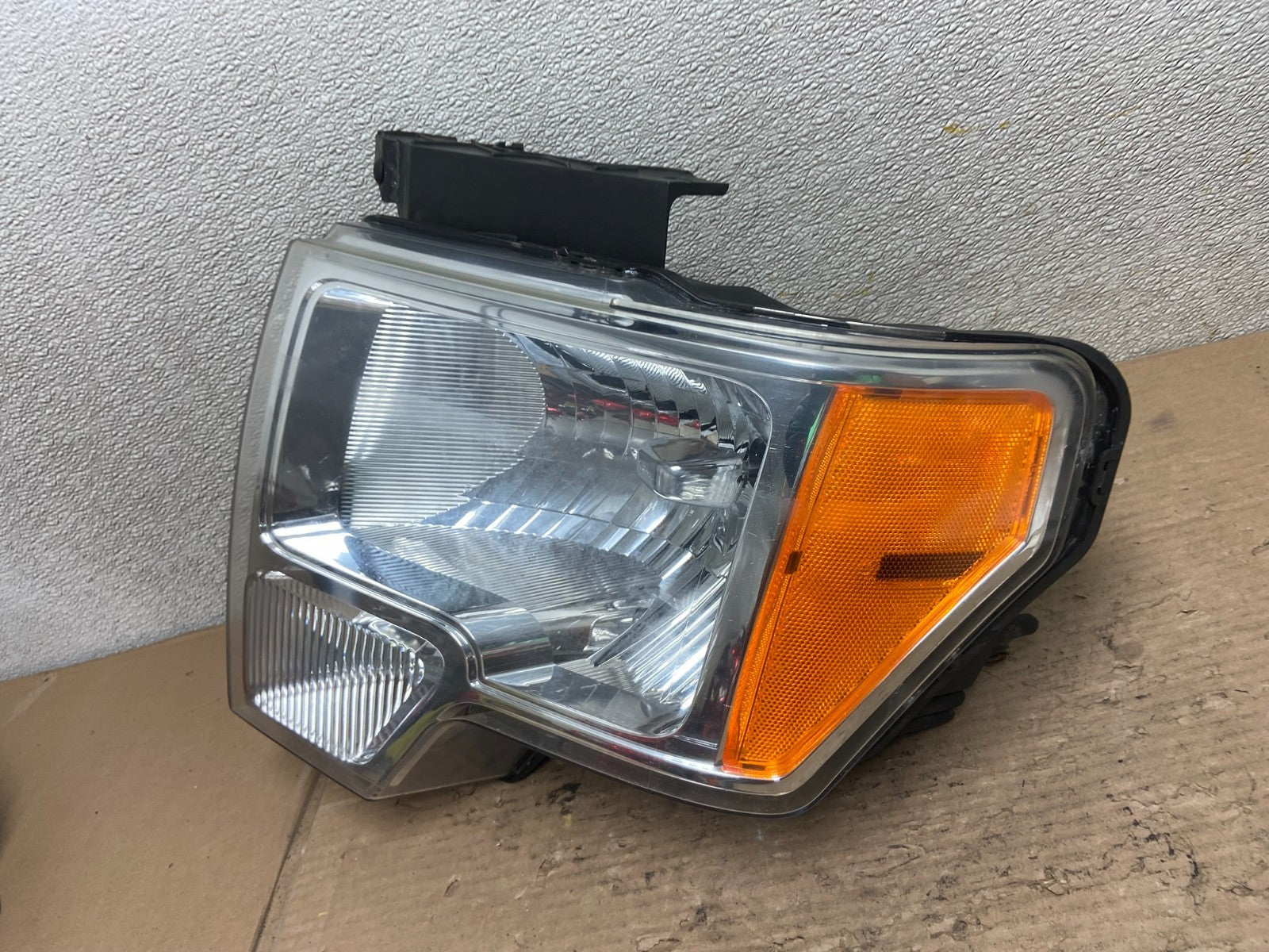 2009 to 2014 Ford F-150 F150 Left Driver Lh Halogen Headlight Oem AA9616 DW1
