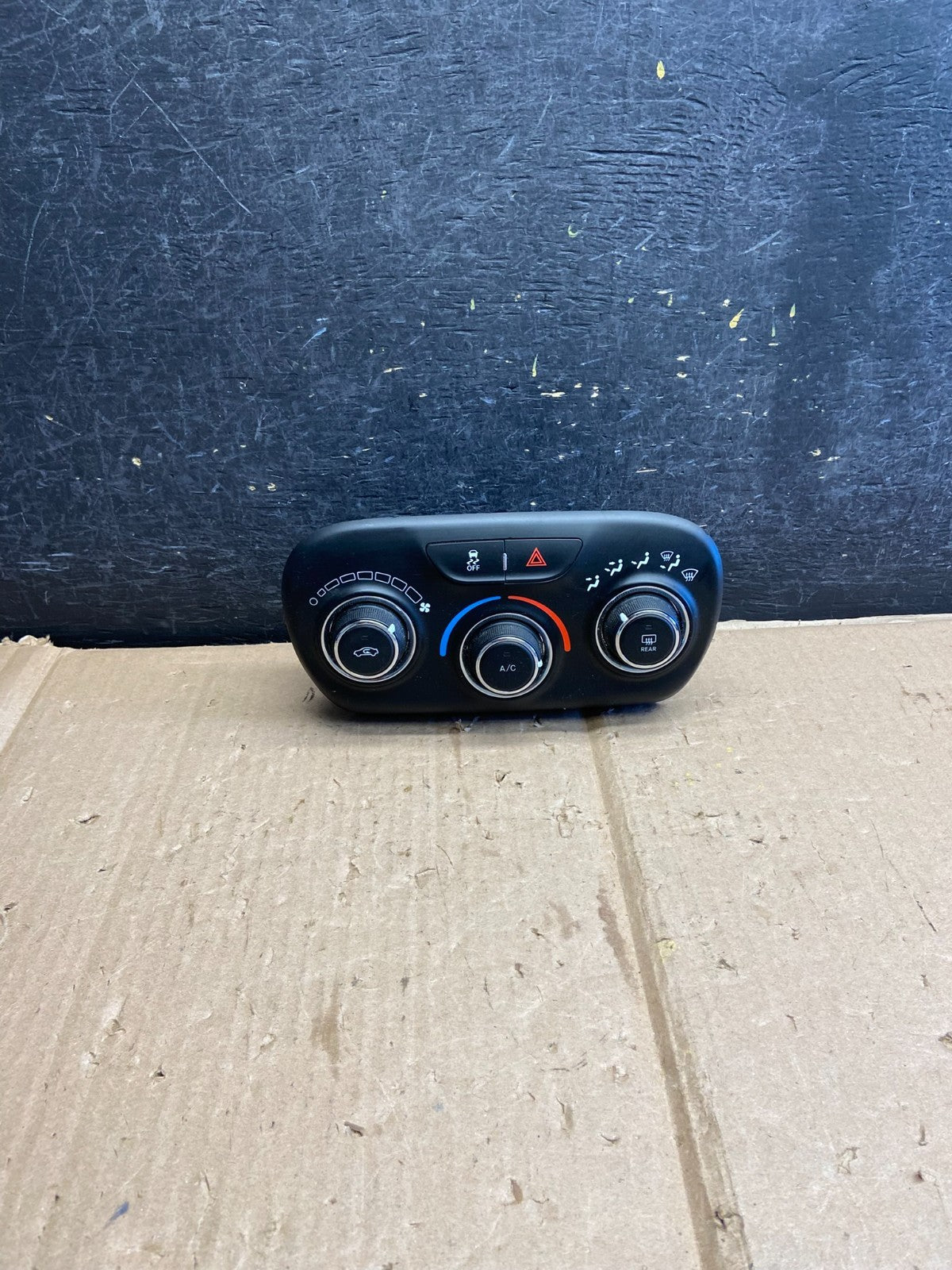 2013 to 2016 Dodge Dart AC Heater Temperature Climate Control AI2784 DG0