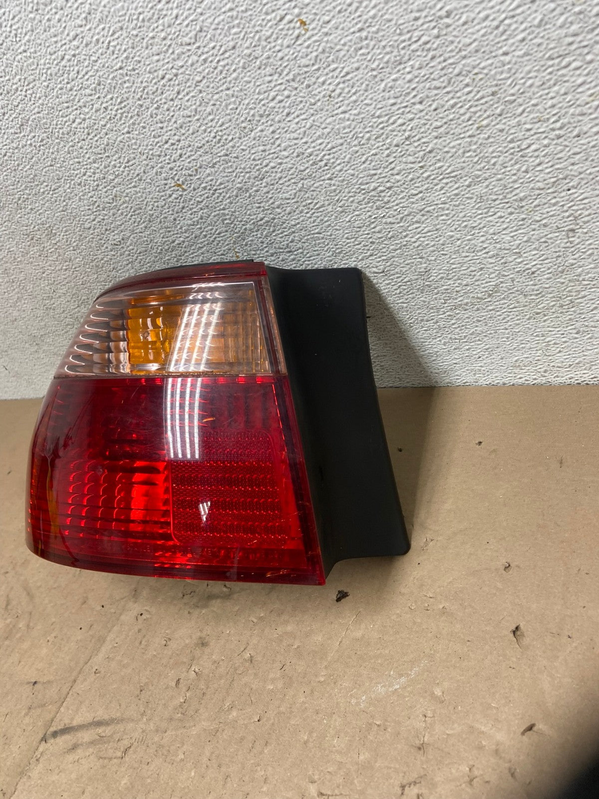 1998 to 2000 Honda Accord Sedan Tail light Left Driver LH Side AG4857 LK1