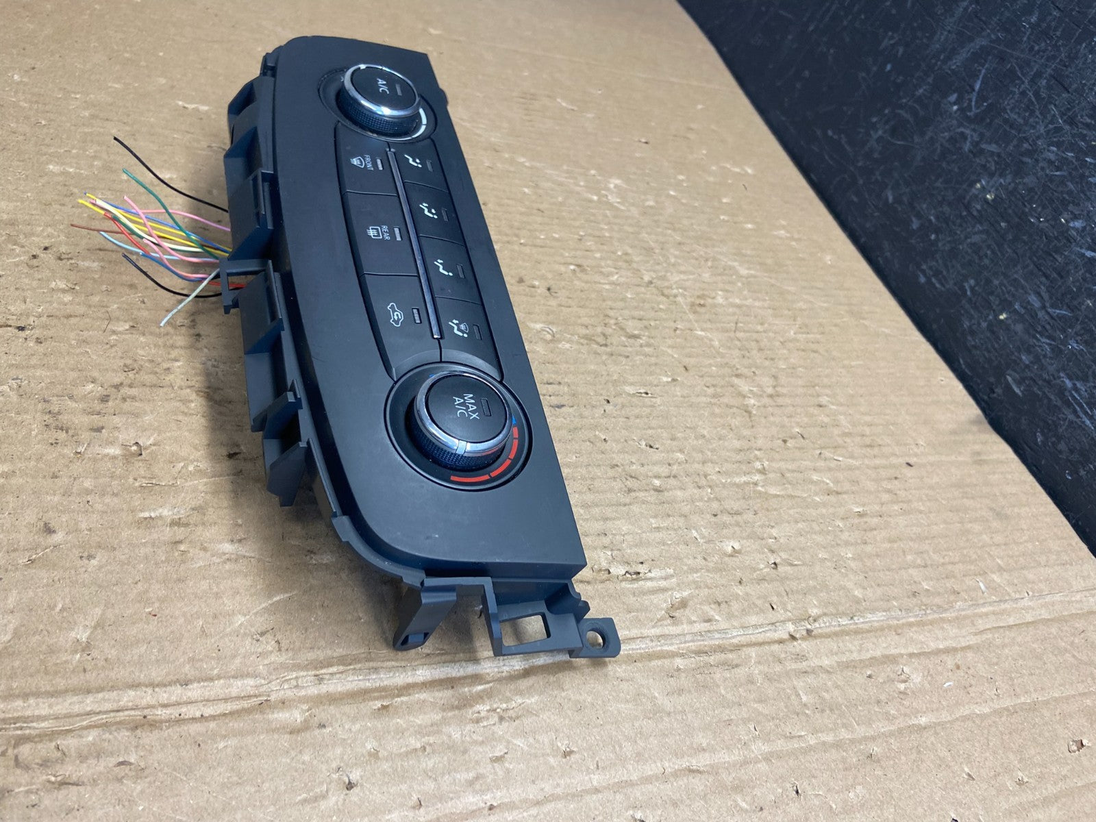 2016 2017 Nissan Altima A/C Temperature Climate Control AE4076 DG2