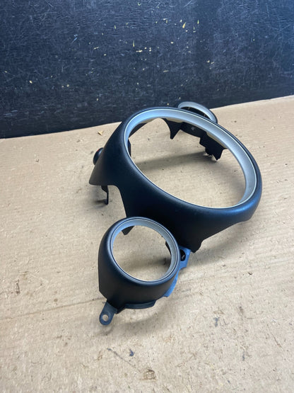 2007 to 2013 Mini Cooper Speedometer Cluster Gauge Bezel Trim ah5363 DG1
