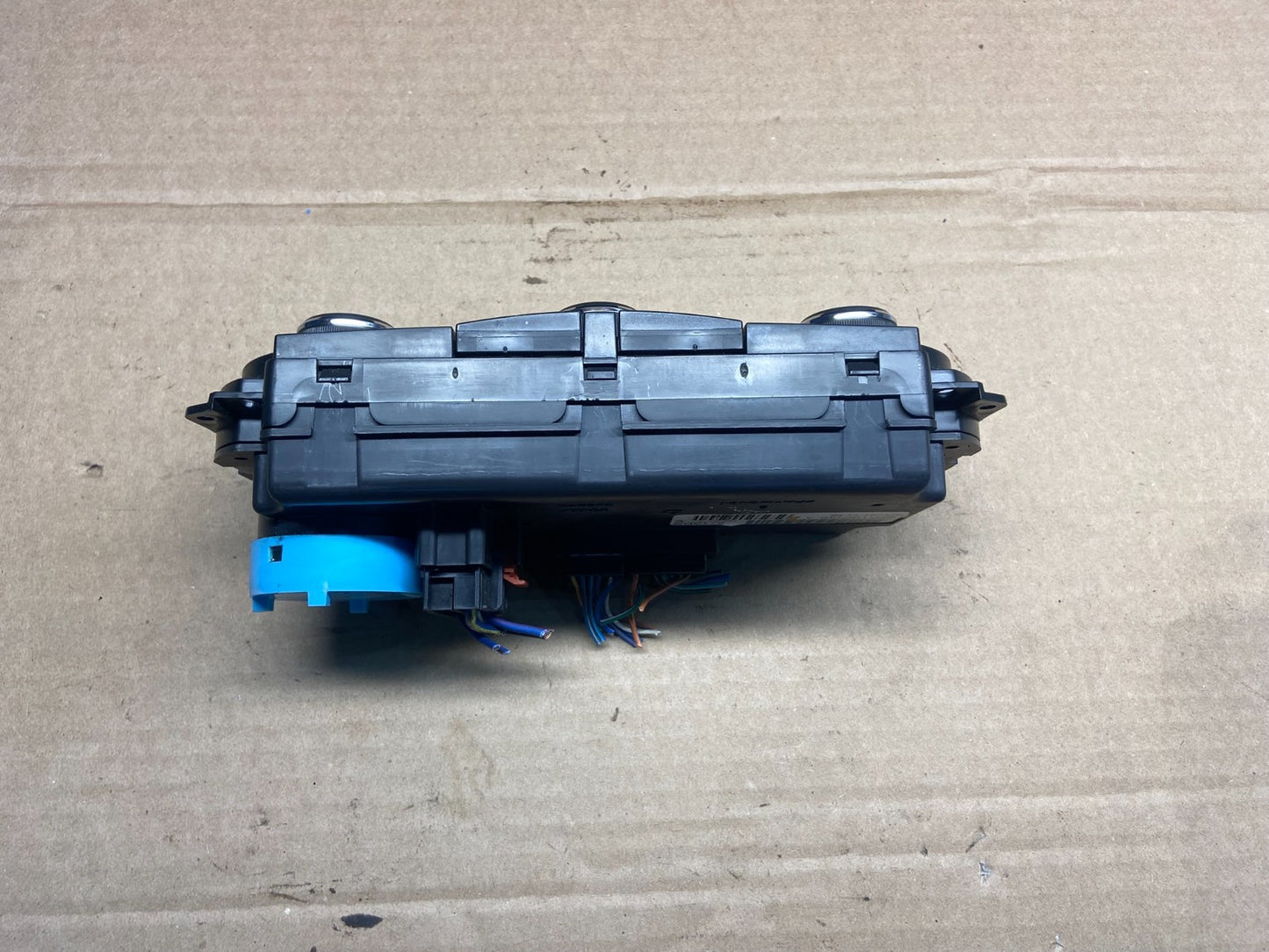 2005 2006 2007 Chrysler 300 Magnum Heater A/C Climate Control AE2484 DG4