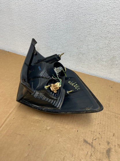 2003 - 2008 Pontiac Vibe Right Passenger RH Side Tail Light AD2790 LK6