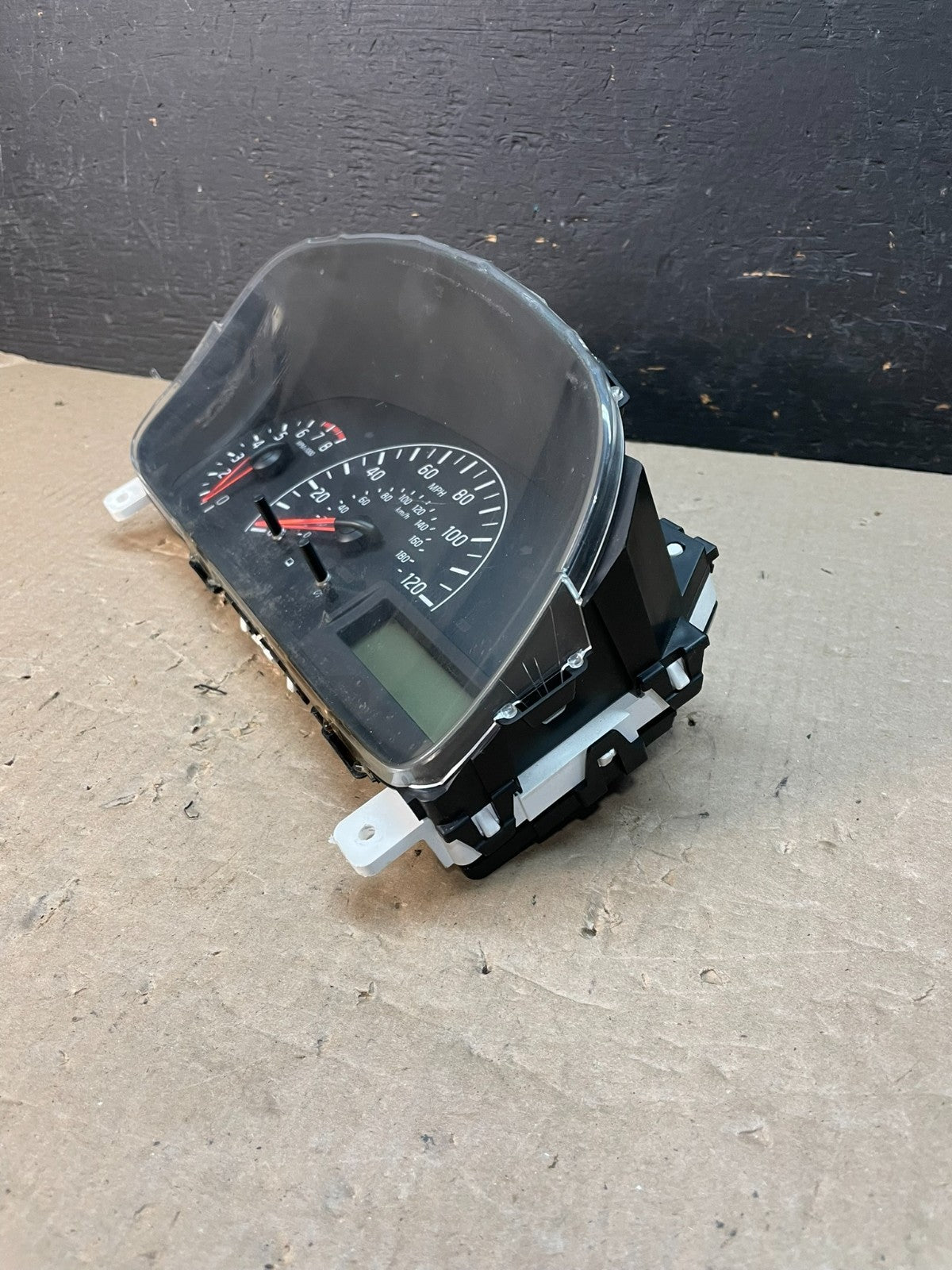 2013 to 2021 Nissan NV200 Speedometer Cluster Gauge AE3389 DG2