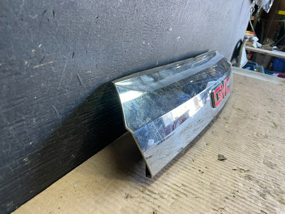 2011-2015 GMC Terrain Tailgate Liftgate Chrome Finish Molding Camera M2929 DG2