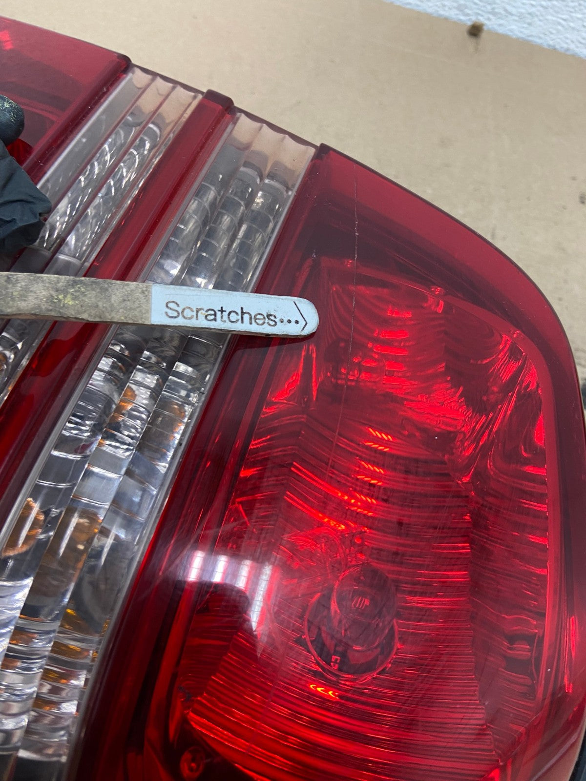2001 2002 2003 Toyota Highlander Right Passenger RH Tail Light AF4844 LK3
