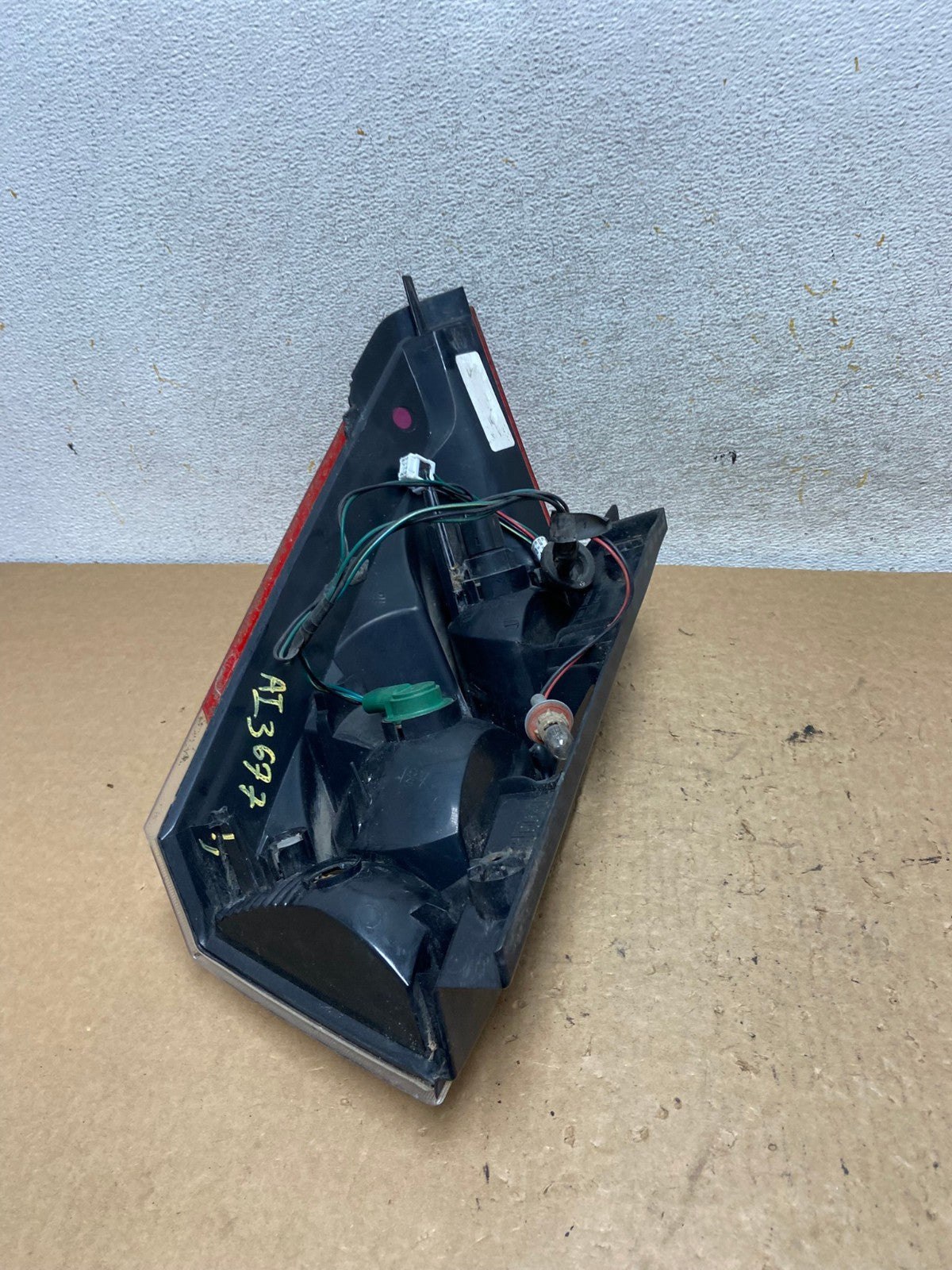 2004 to 2009 Nissan Quest Right Passenger RH Side Tail Light AI3677 LK10
