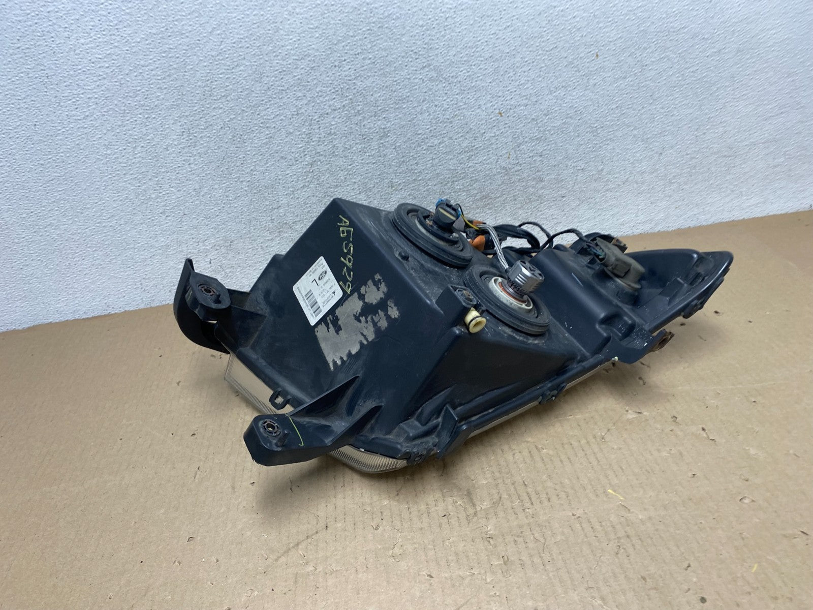 2007 2008 2009 2010 Ford Edge Headlight Left Driver Halogen AG5929 DW5