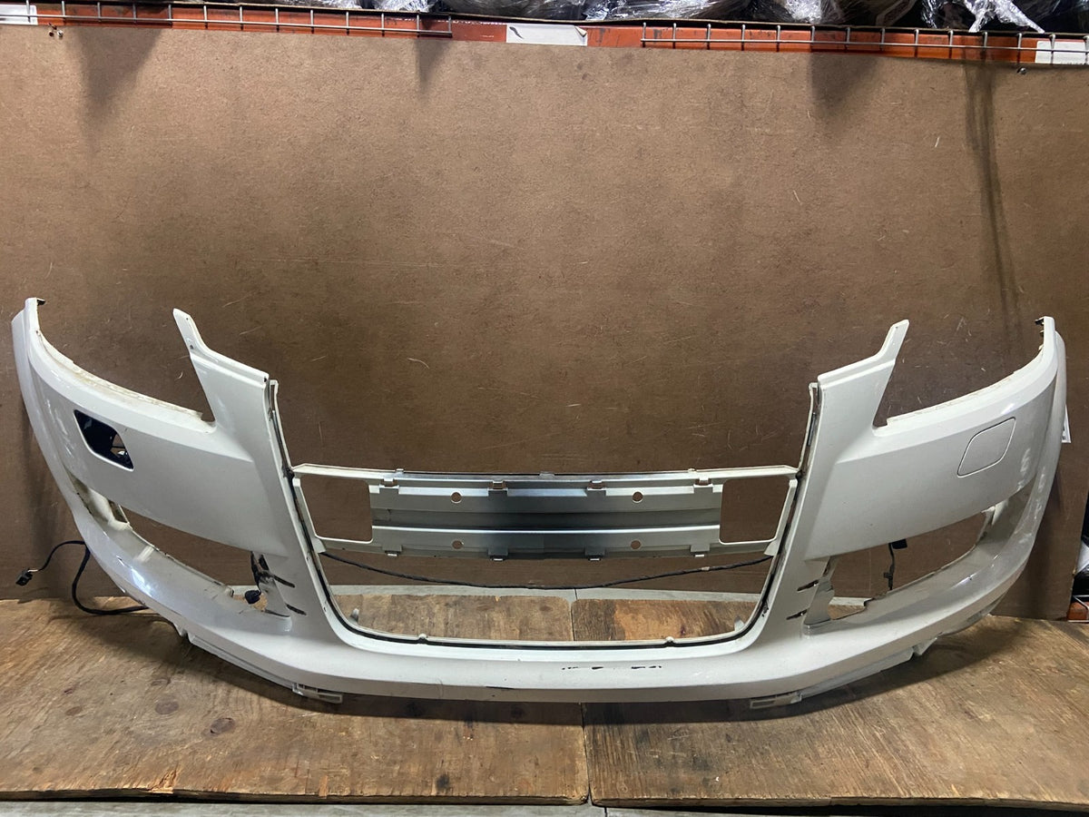 2010 to 2015 Audi Q7 Front Bumper Cover AI0414 PS0