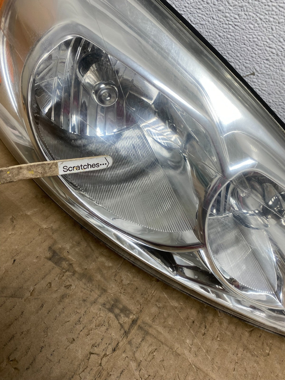 2006 - 2013 Chevrolet Impala Left+Right Set Headlights Halogen AB8410 DW3