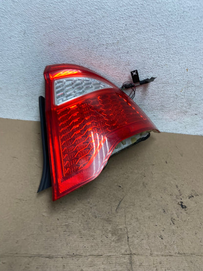 2010 2011 2012 Ford Fusion Right Passenger Side Tail Light AF5127 LK2