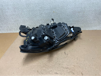 2006 - 2010 Lexus IS250 Right Passenger RH Side Xenon Headlight TYC Z4012 DW11