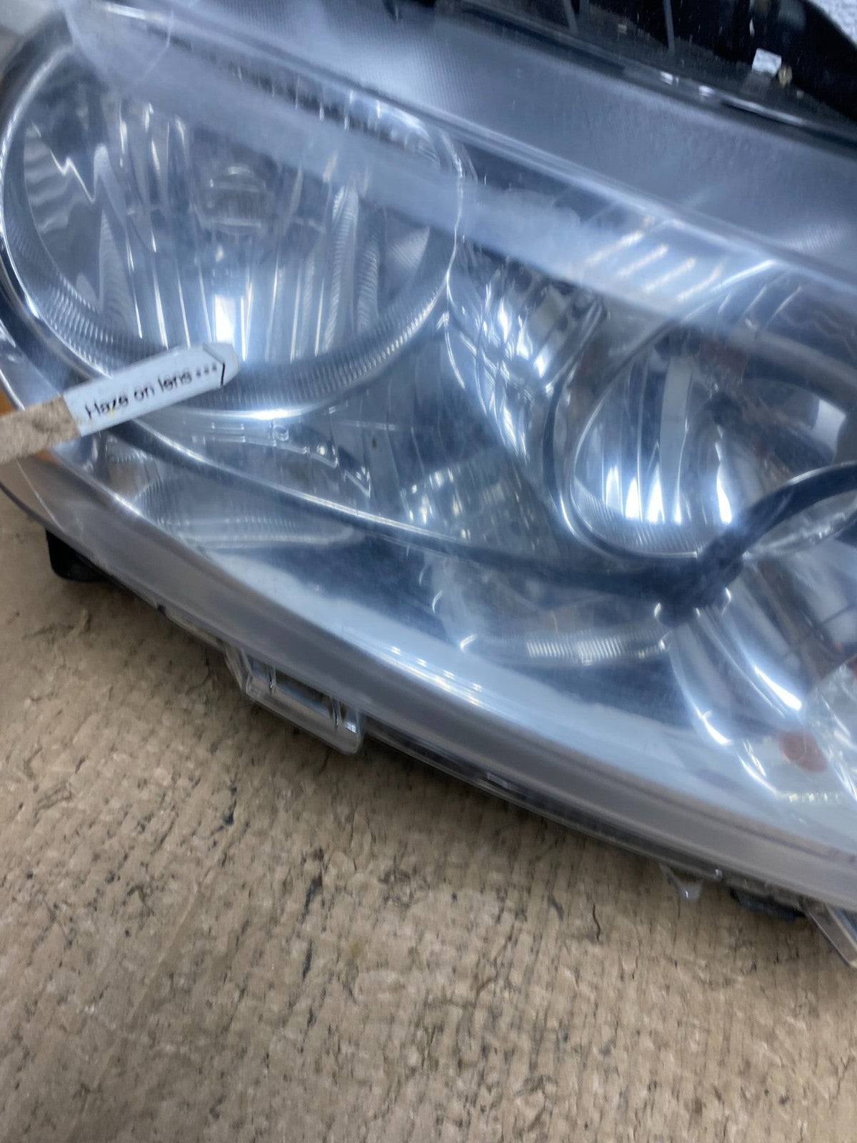 2011-2013 Jeep Grand Cherokee Right Passenger Halogen Headlight AC4141 DW4