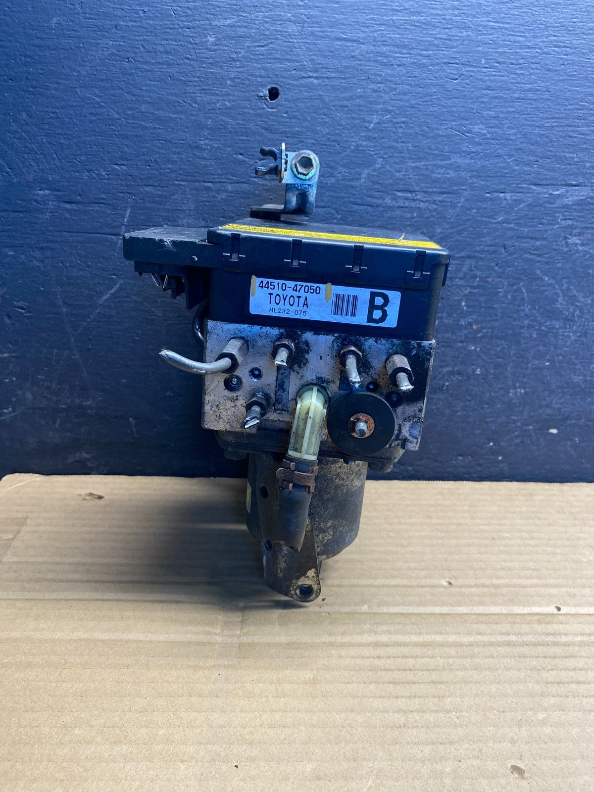 2004 - 2009 Toyota Prius ABS Brake Pump Anti Lock Module AE6199 DG1