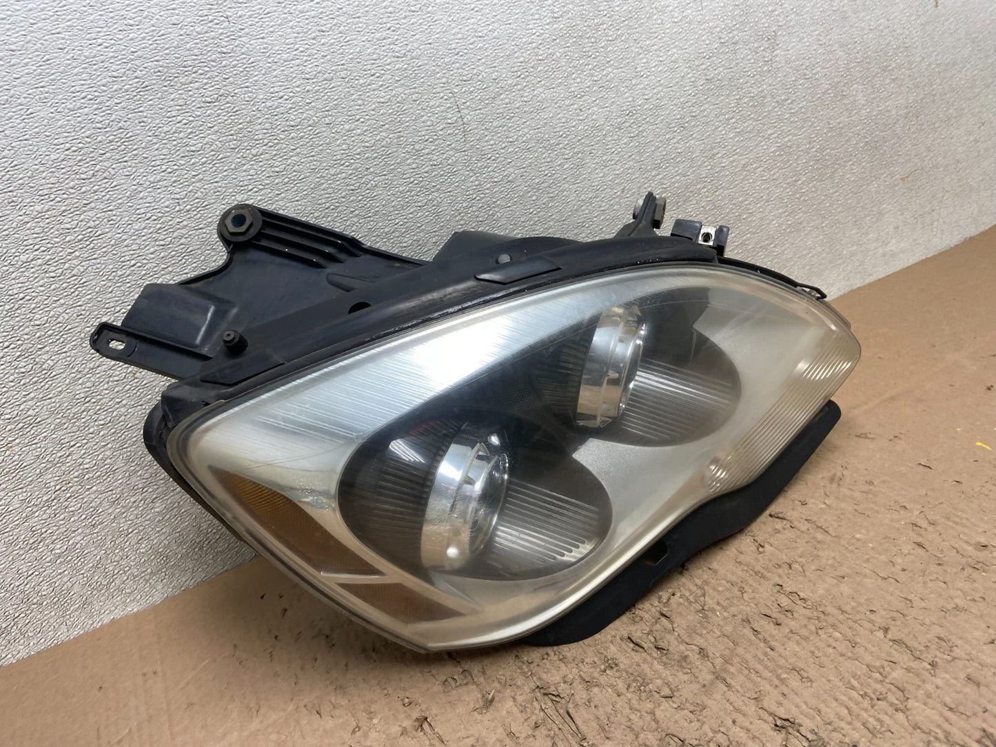 2007-2012 Gmc Acadia Halogen Headlight Right Passenger Side Oem Y0861 DW2