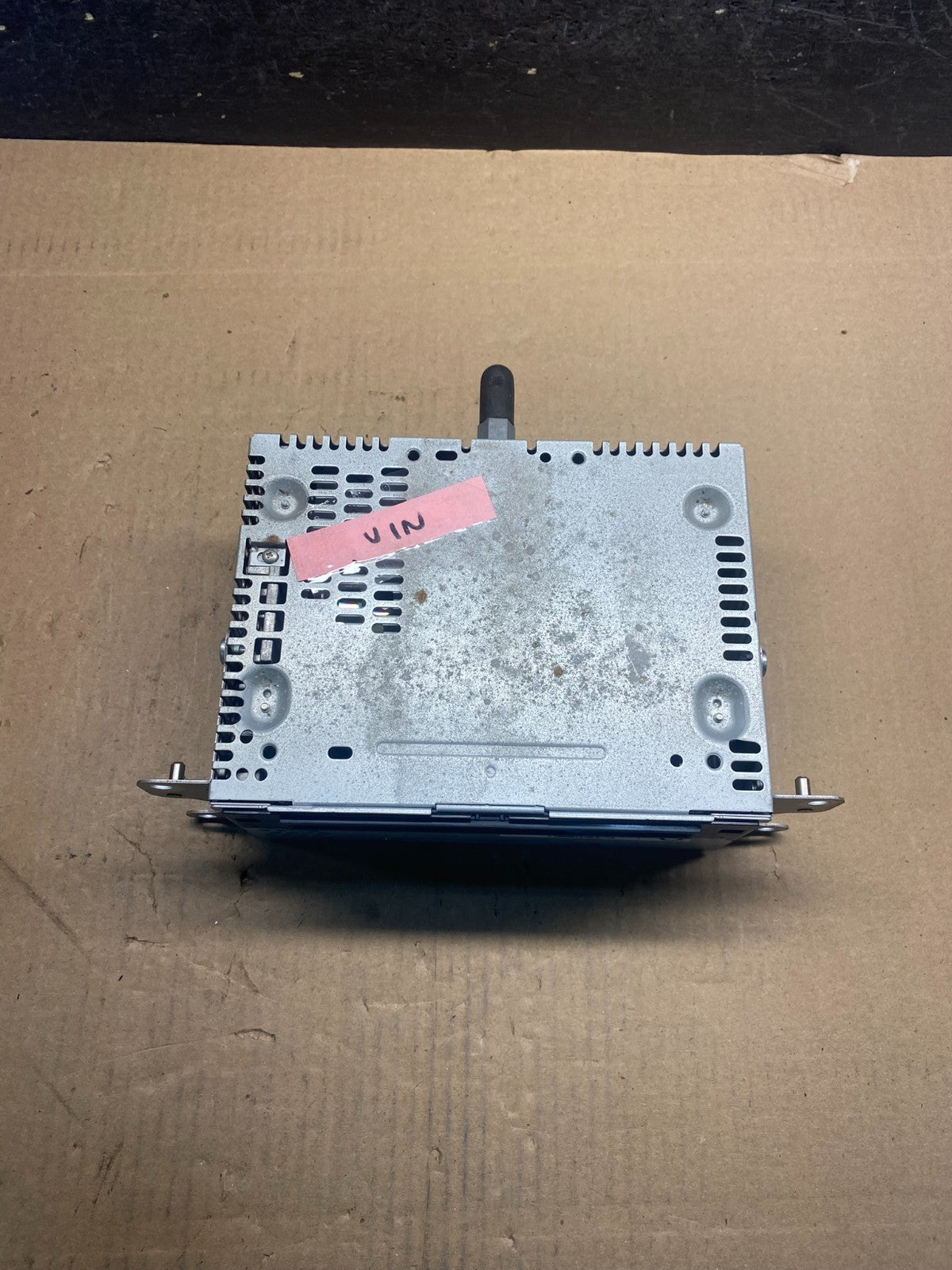2013 to 2014 Ford Explorer Audio Equipment Radio Receiver AM FM CD ah4785 DG3