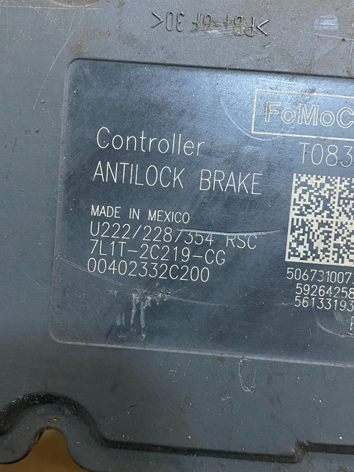2003 - 2004 Ford Expedition ABS Anti Lock Brake Pump Module AE8087 DG6