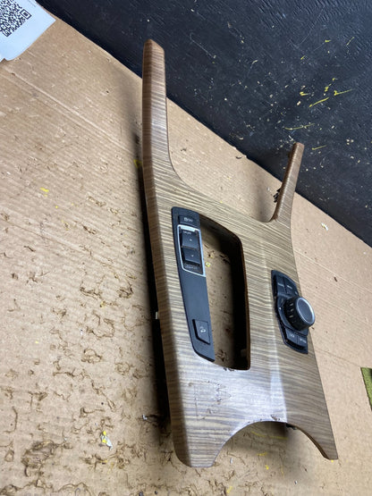 2011-2018 BMW X3 Center Console Shifter Surround Trim Bezel 9184481 W6297 DG1