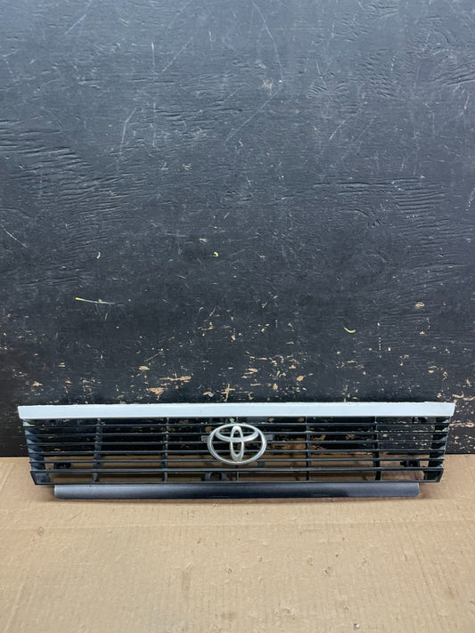 1987 to 1991 Toyota Camry Front Upper Grill Grille Oem AB3198 DG0