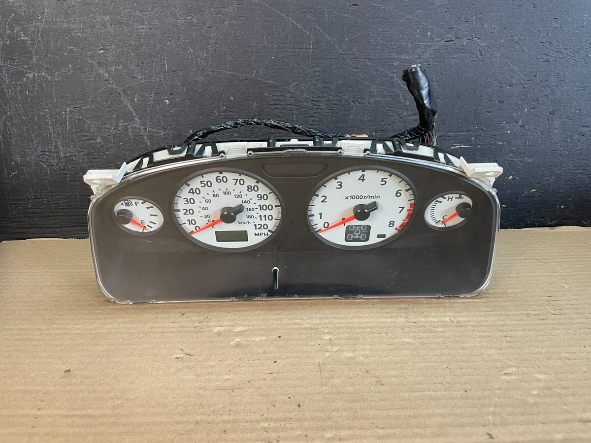 2001 to 2003 Nissan Pathfinder Speedometer Cluster Gauge AF3440 DW0