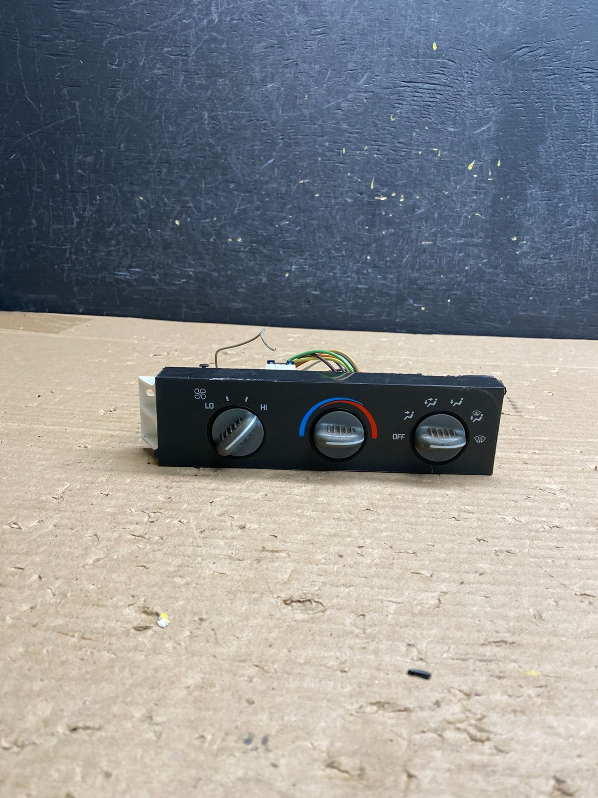 1996 - 2000 GMC Chevrolet Express 1500 Climate Control A/C AG6438 DG0