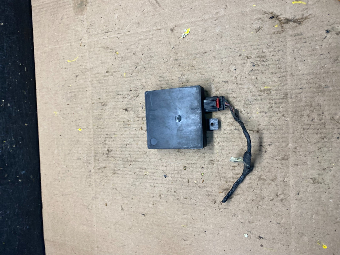 2013 to 2018 Ford Lincoln Rear Radar Blind Spot Module R8419 DG0