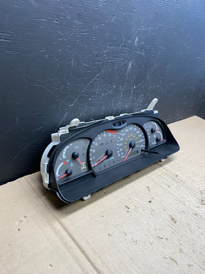 2001 to 2007 Toyota Sequoia Speedometer Insrument Gauge Cluster AB9059 DG2